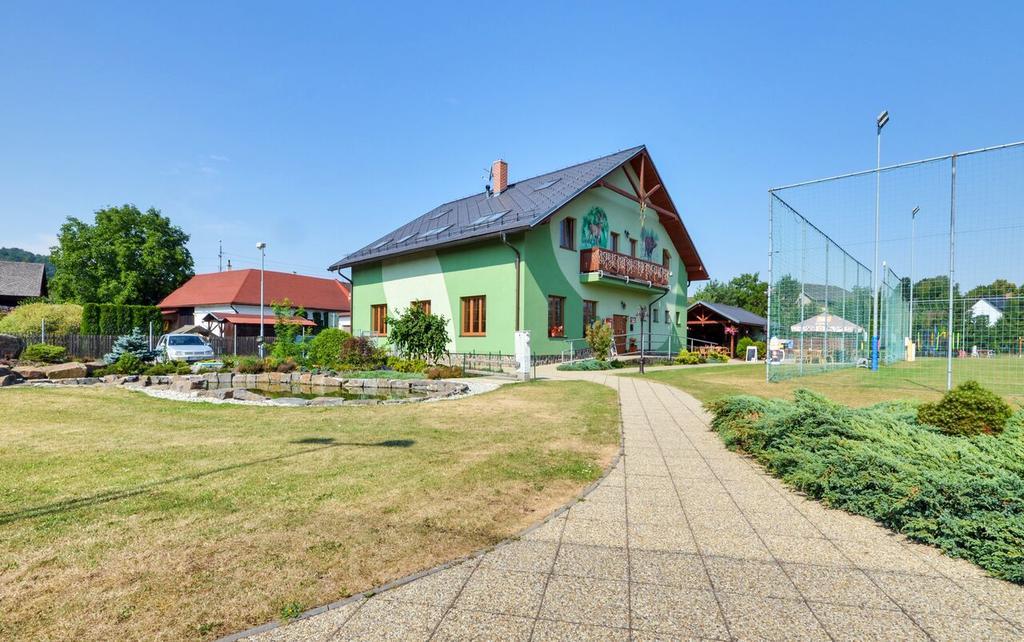 Restaurace A Penzion Kamenec Jilešovice المظهر الخارجي الصورة