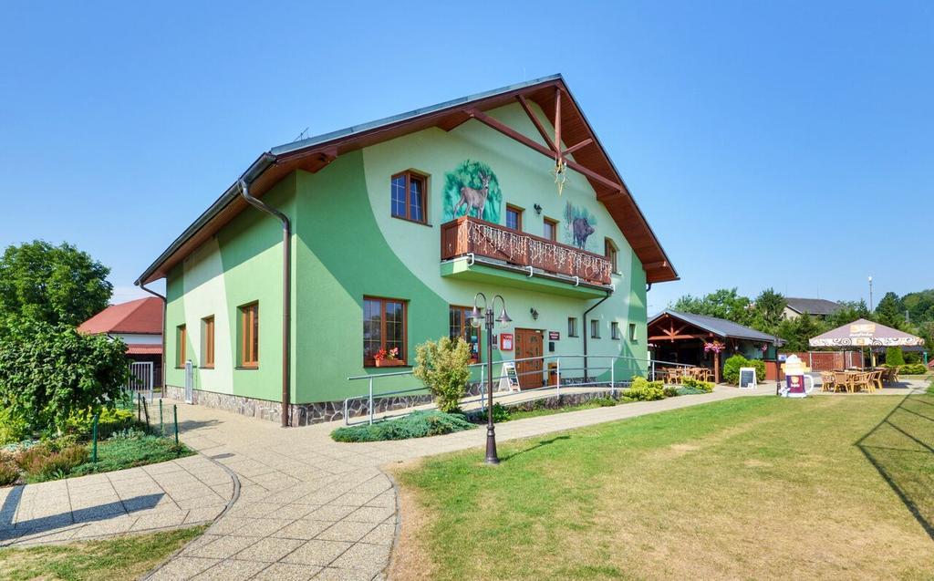 Restaurace A Penzion Kamenec Jilešovice المظهر الخارجي الصورة